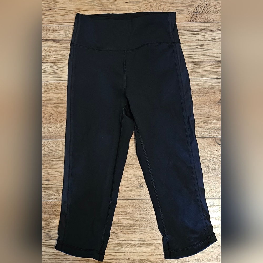 Lululemon Cropped Leggings